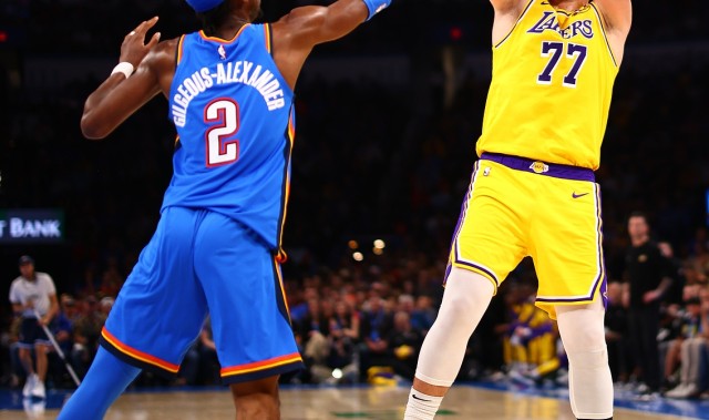 本赛季运球投篮最准榜：东契奇第1 SGA第2华子第3 里夫斯第5KD第7