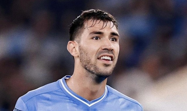 足球即时比分-记者：罗马尼奥利想去萨德投靠曼奇尼，已向蓝鹰提出离队要求