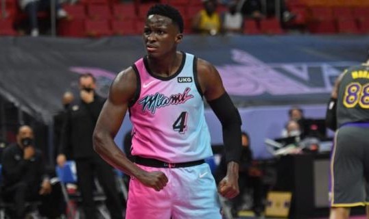 篮球比赛-奥拉迪波的未来在何方？拒绝大合同或成反面教材