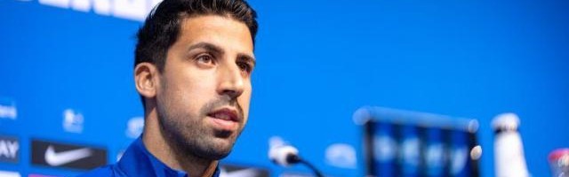 足球比赛-赫迪拉出道即巅峰 当初转会皇马耽误了职业生涯？