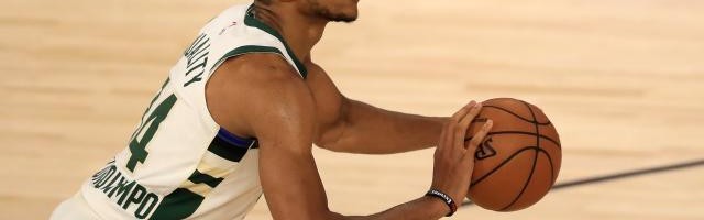 篮球即时比分-字母罚球命中率下滑超40% 篮网盘外招被联盟叫停