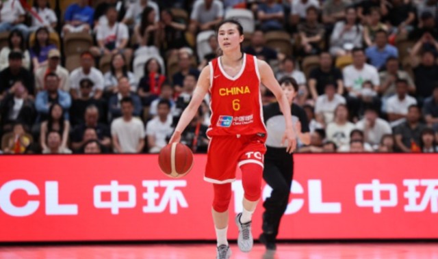 胜南苏丹各界说啥？纷纷不满后场实力，媒体人直言赢10分完全不够|王思雨|女篮|女篮世界杯|中国女篮|杨舒予_新浪体育_新浪新闻